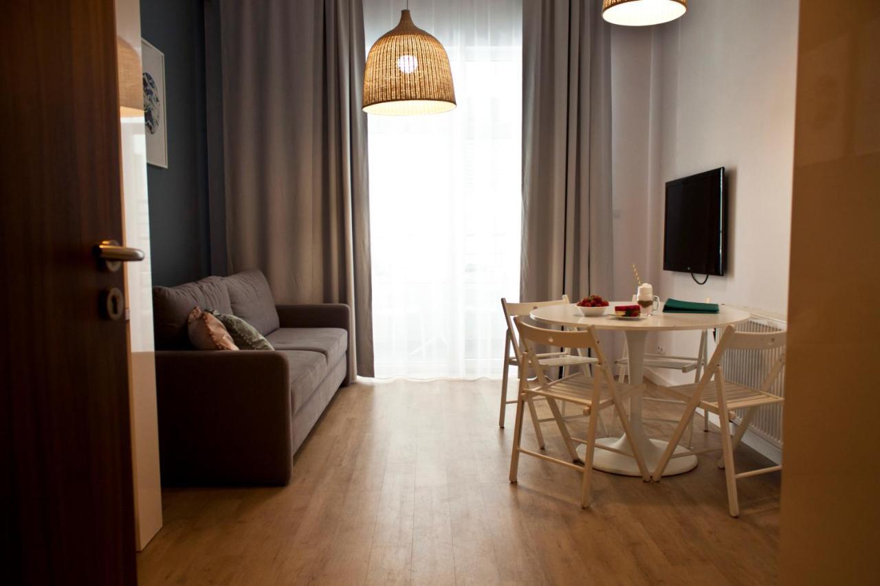Aparthotel Przy Plazy Мендзиздрое Екстериор снимка