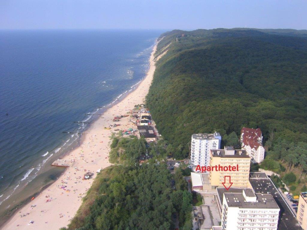 Aparthotel Przy Plazy Мендзиздрое Екстериор снимка
