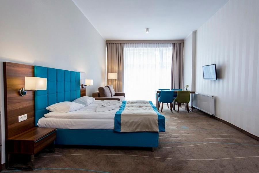 Aparthotel Przy Plazy Мендзиздрое Екстериор снимка